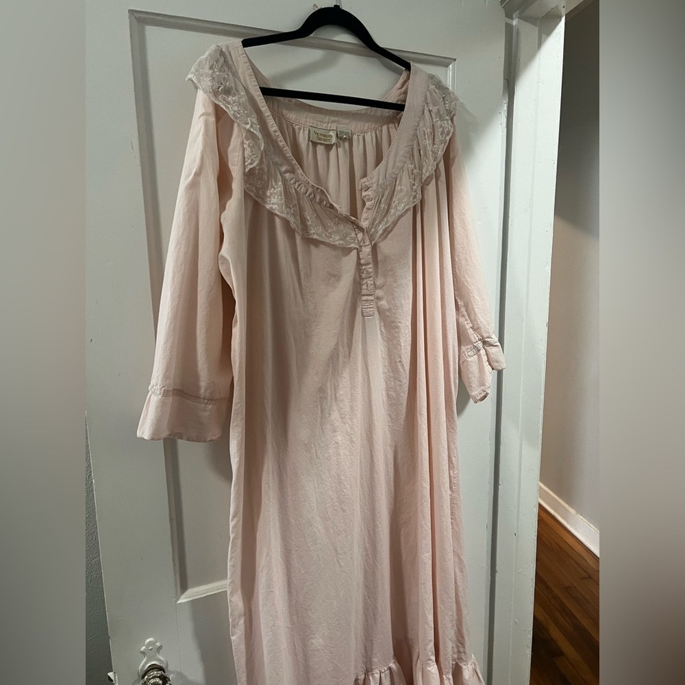 Victoria's Secret Pink Blush Lace Trim Nightgown Goldlabel 90s Vintage